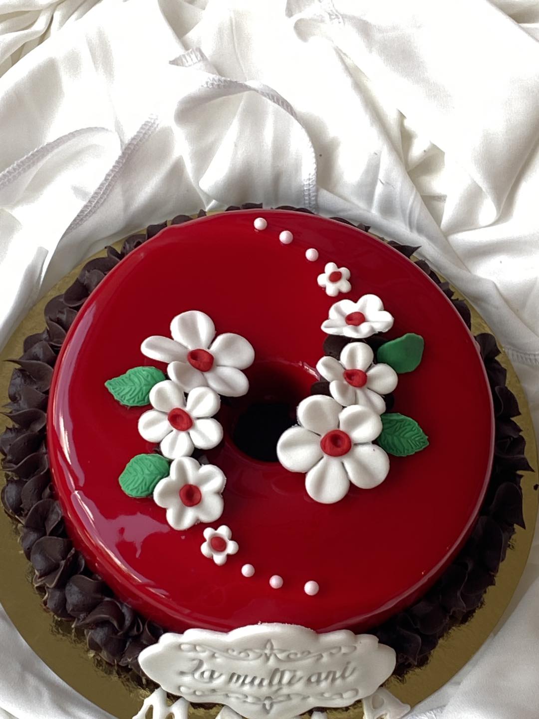 tort personalizat Briosa Mov (1)