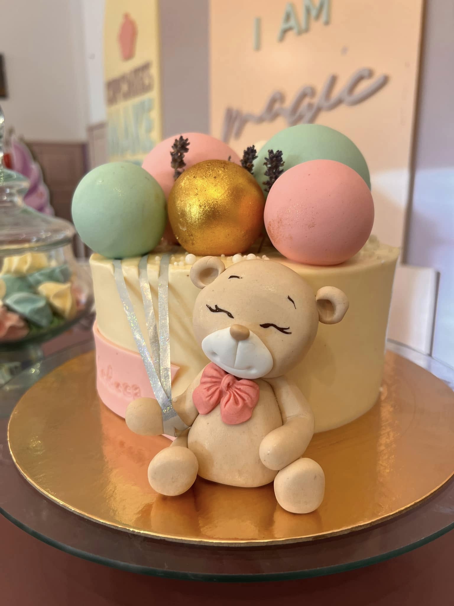 tort personalizat Briosa Mov (18)